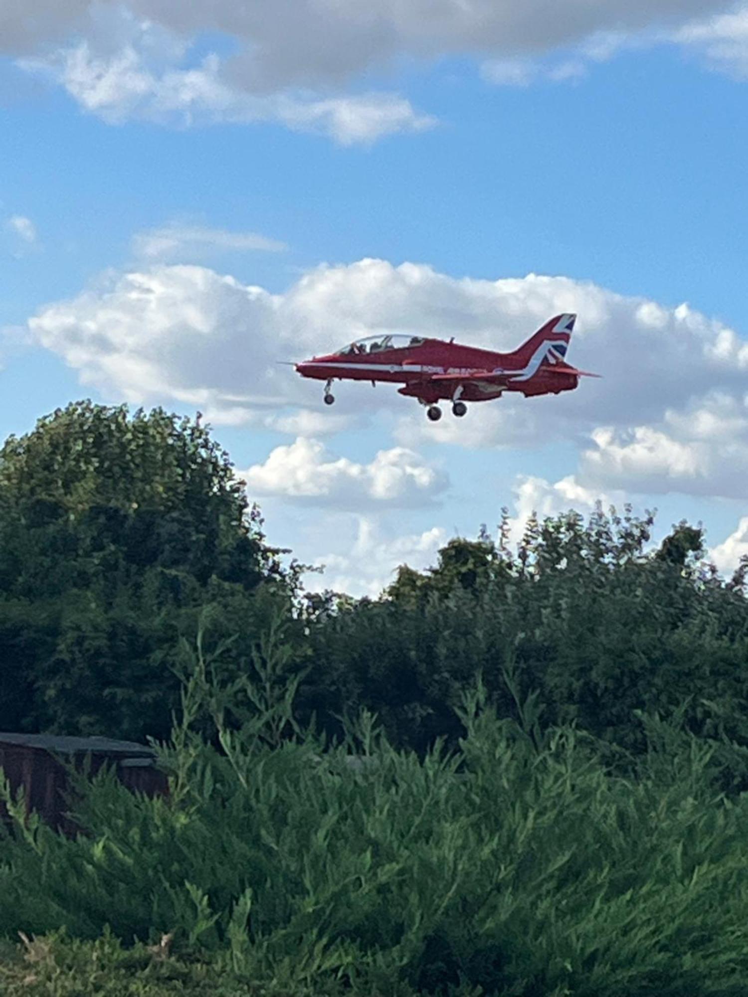 Southend Airport Bed & Breakfast Рокфорд Екстер'єр фото