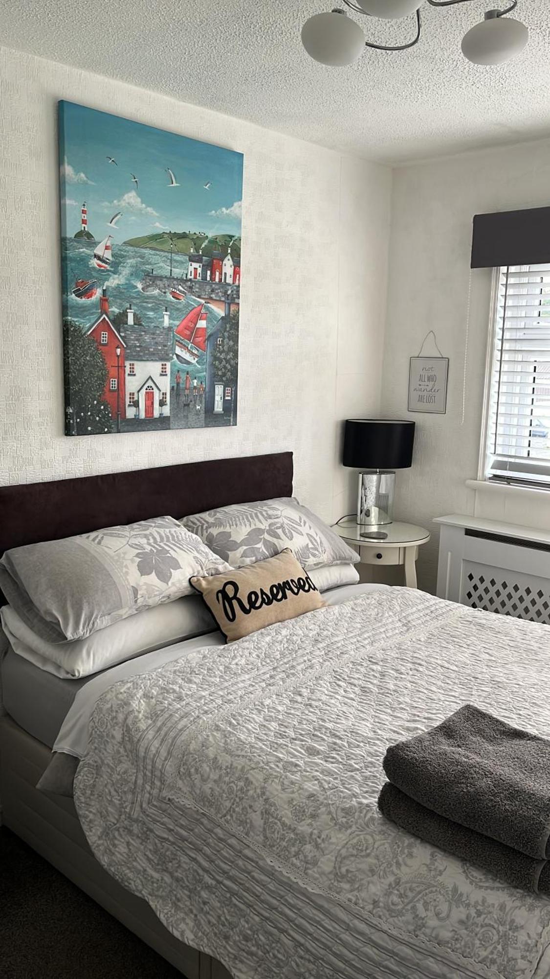 Southend Airport Bed & Breakfast Рокфорд Екстер'єр фото